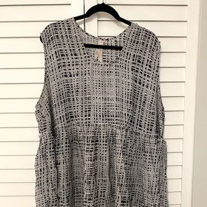 Melissa McCarthy Swing Tank